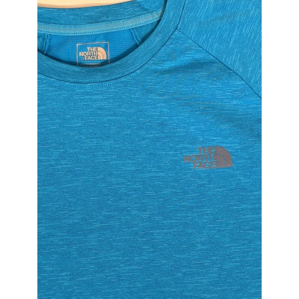 The North Face Mens FlashDry Blue Heather Performance T-Shirt Large L Active